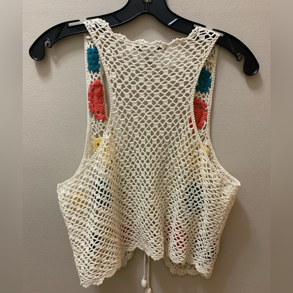 XXi Crocheted Vest - Picture 2 of 3